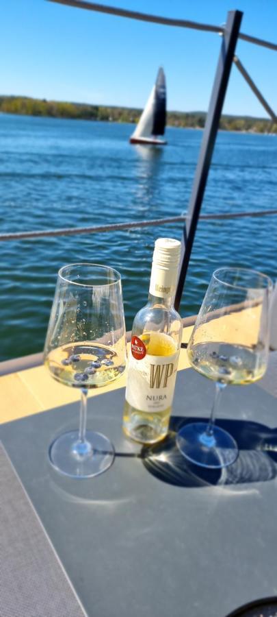 Botel Traumzeitboot Jutta Auf Dem Scharmuetzelsee